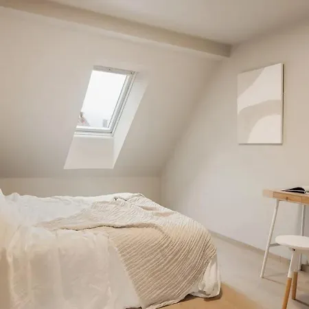 Floor In Sandviken Close To The Centrum Floyen