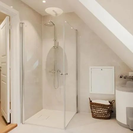 Apartament Floor In Sandviken Close To The Centrum Floyen Bergen